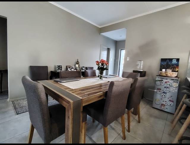 3 BEDROOM FREESTANDING FOR SALE IN VORNA VALLEY